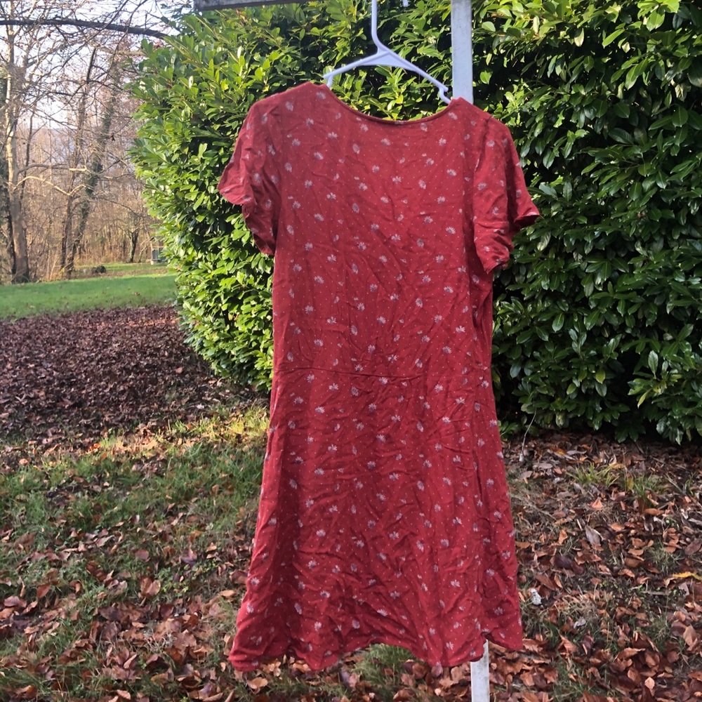 Red AE Dress - Picture 2 of 4